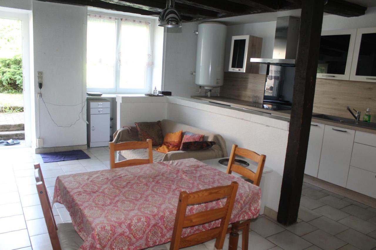 La Maison D'Odile Beaujeu-Saint-Vallier-et-Pierrejux Eksteriør bilde